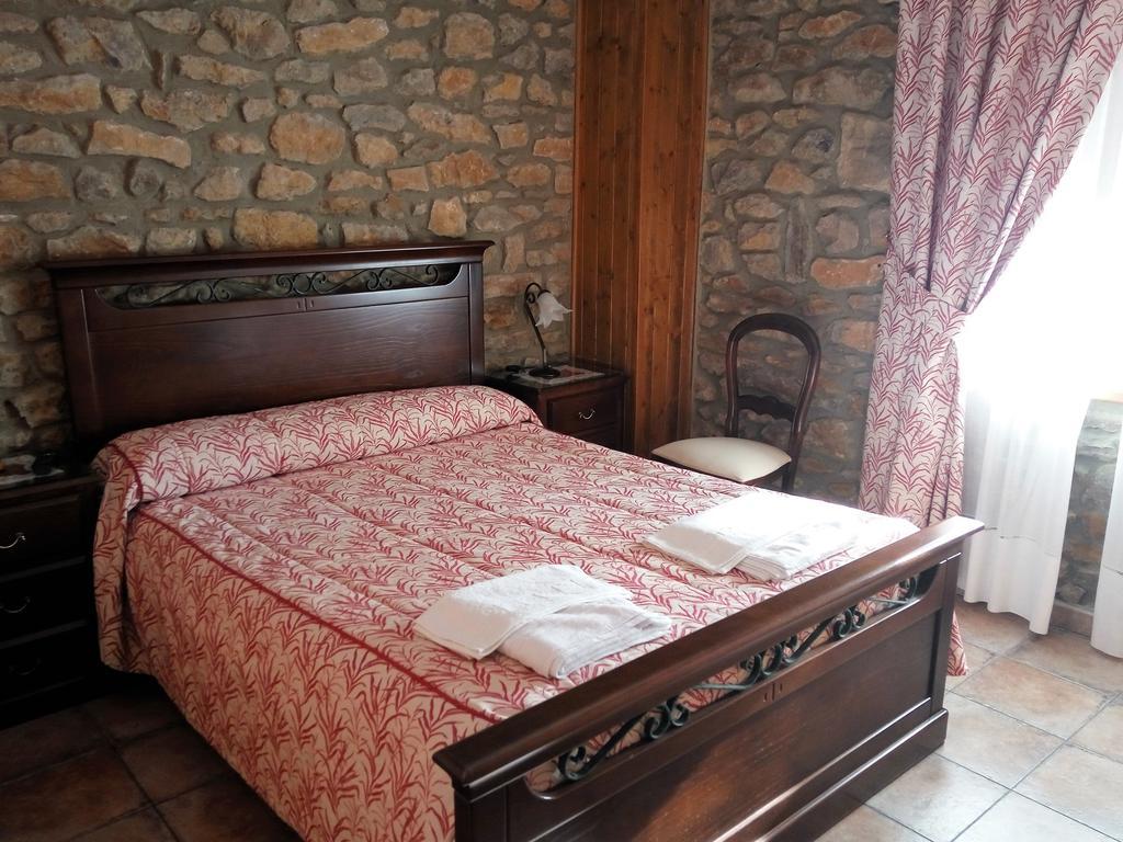 Hotel Rural La Piedra Arija 외부 사진